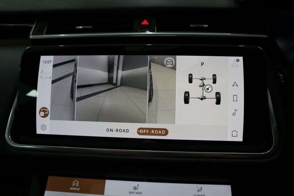 2021 LAND ROVER RANGE ROVER VELAR 2021 LAND ROVER RANGE ROVER VELAR