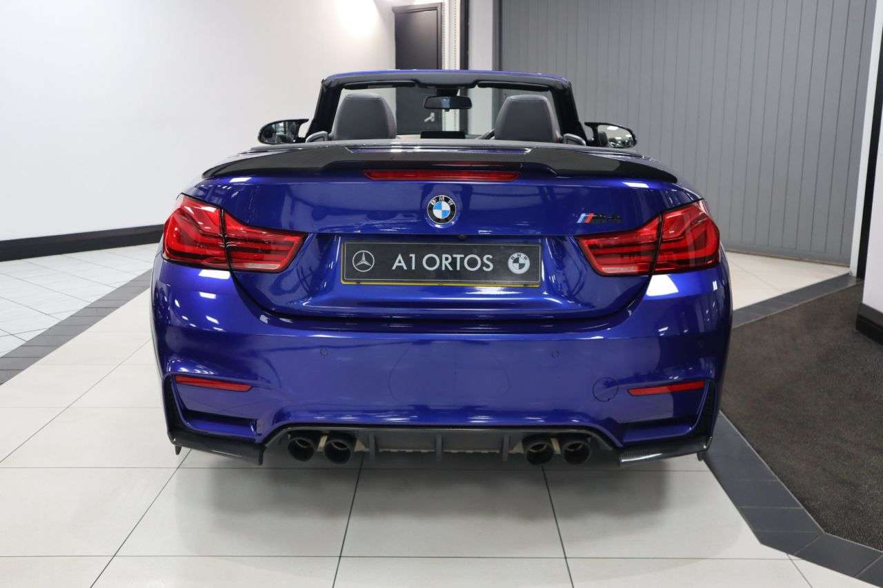 2018 BMW M4 2018 BMW M4