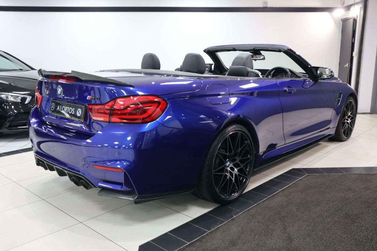 2018 BMW M4 2018 BMW M4