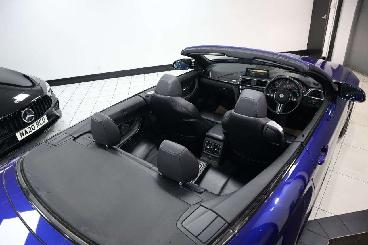 2018 BMW M4 2018 BMW M4