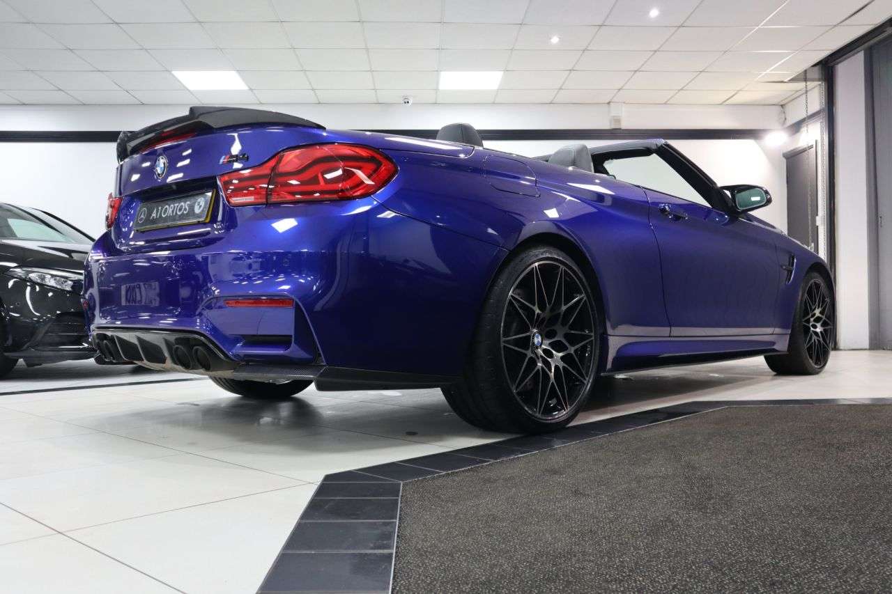 2018 BMW M4 2018 BMW M4