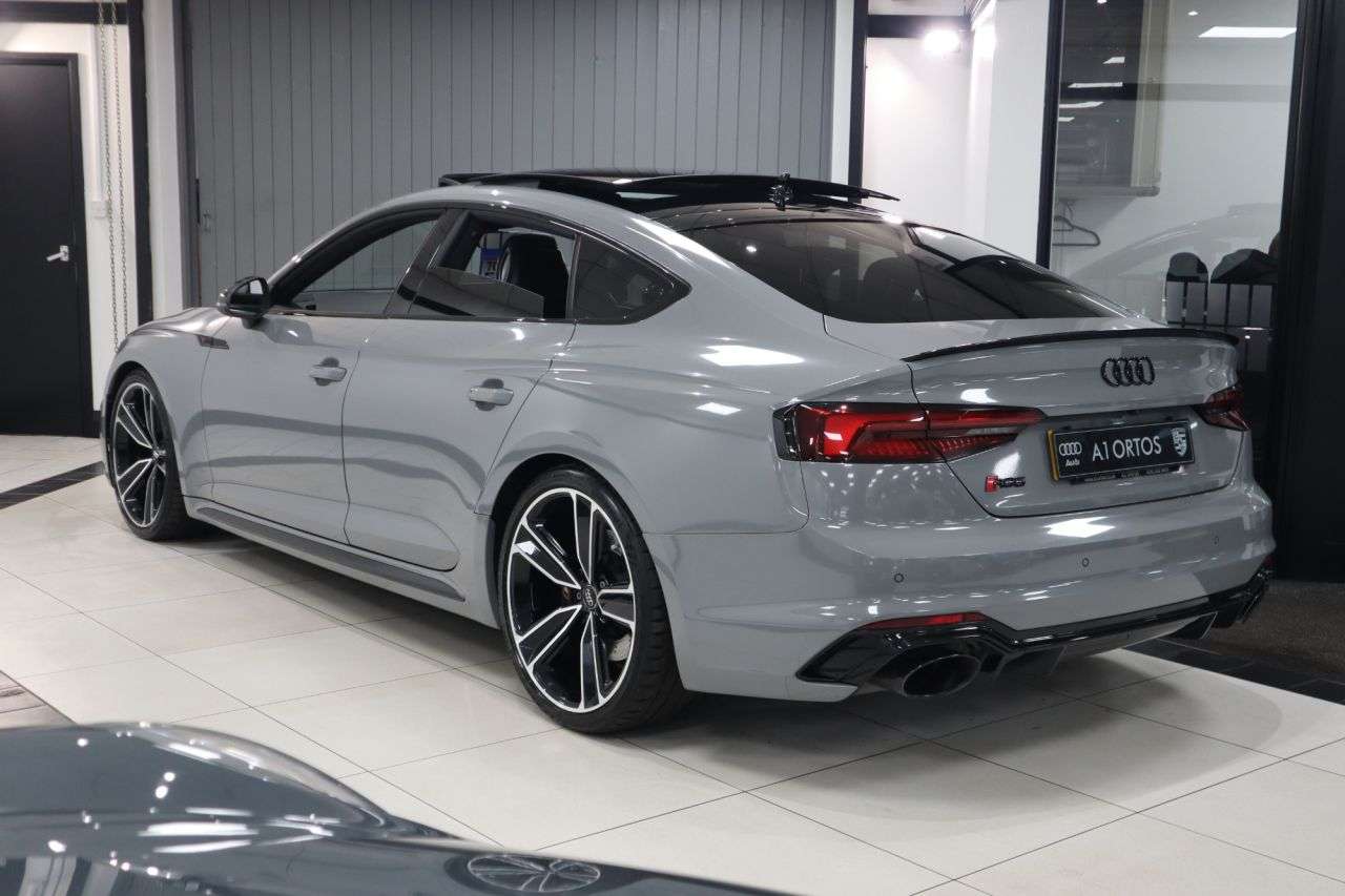 2019 AUDI RS5 2019 AUDI RS5
