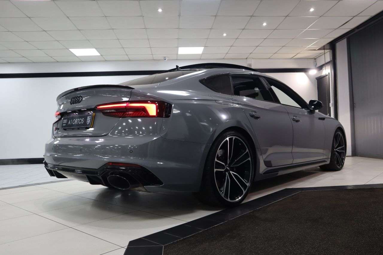 2019 AUDI RS5 2019 AUDI RS5