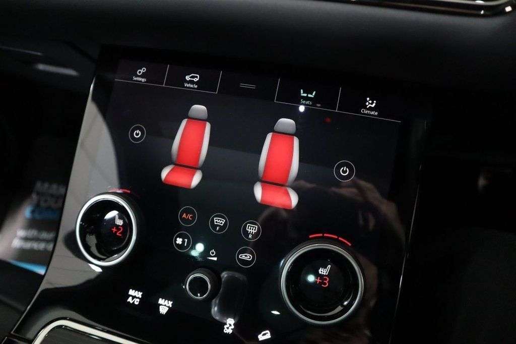 2019 LAND ROVER RANGE ROVER EVOQUE 2019 LAND ROVER RANGE ROVER EVOQUE