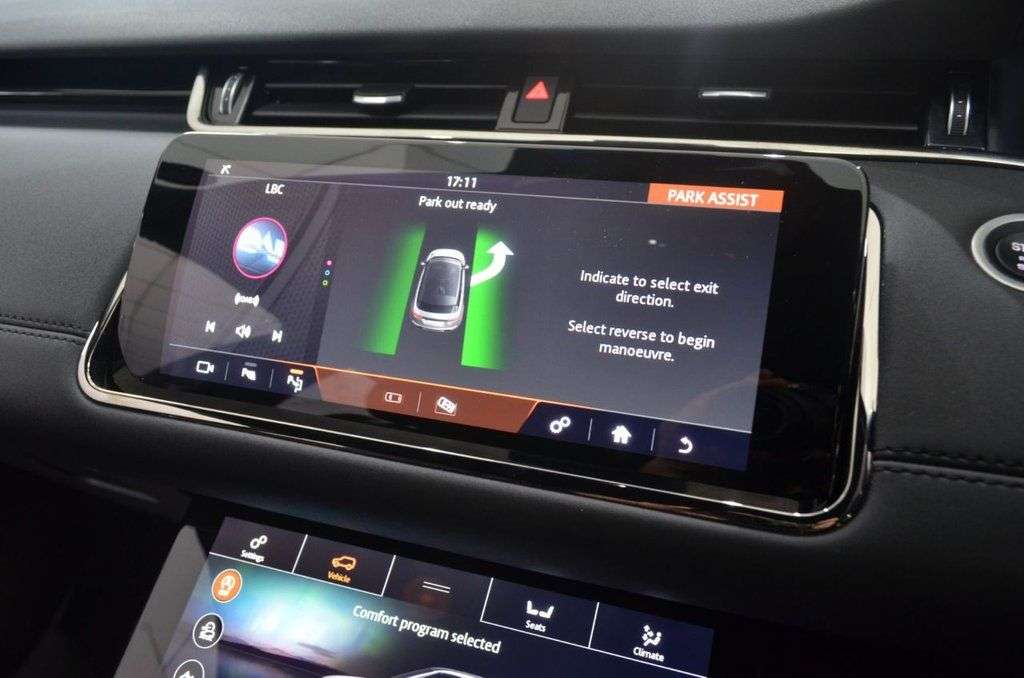 2019 LAND ROVER RANGE ROVER EVOQUE 2019 LAND ROVER RANGE ROVER EVOQUE