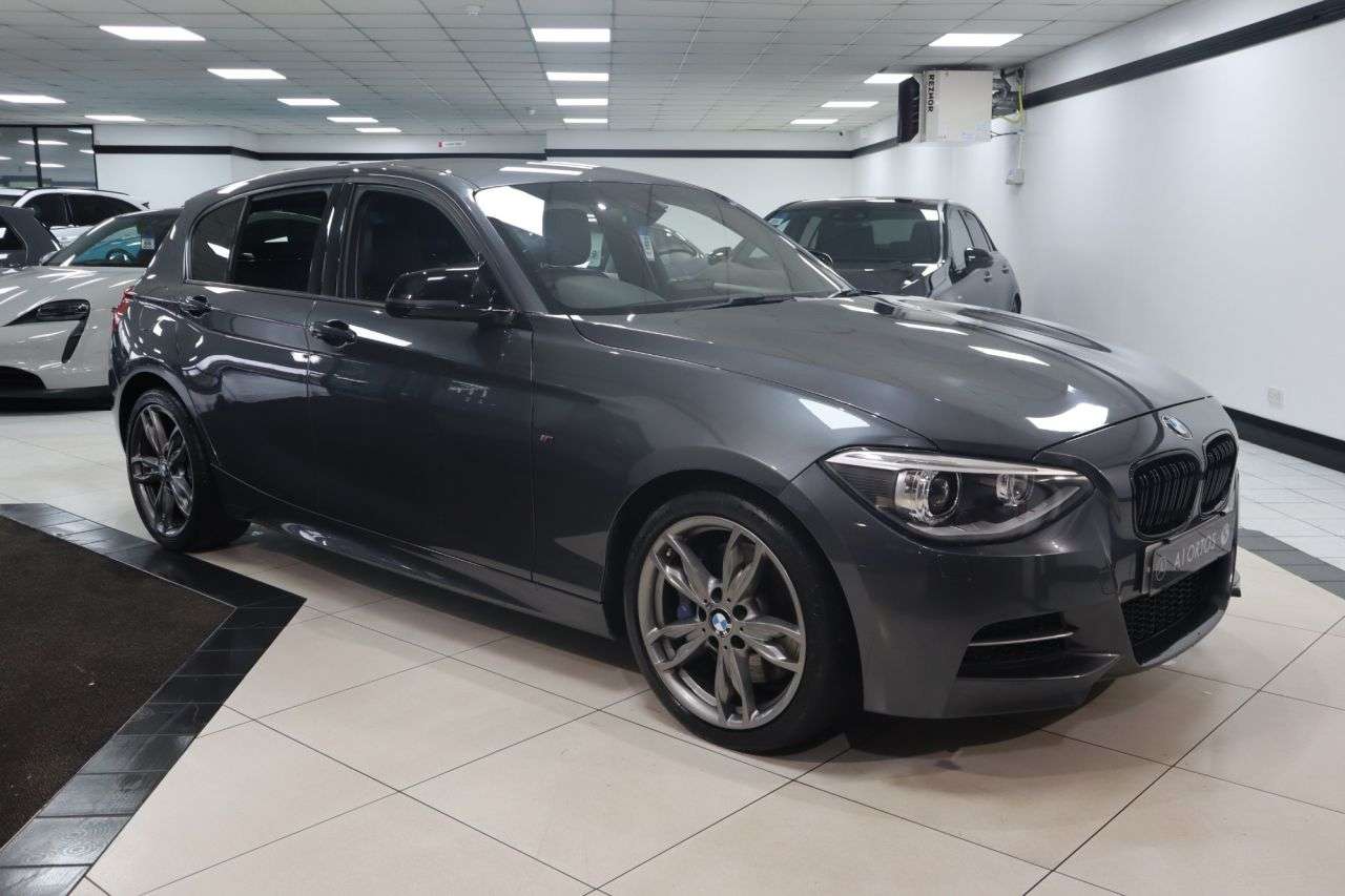 A 2015 BMW 1 SERIES 3.0 M135i Hatchback 5dr Petrol Auto Euro 6 (s/s) (320 ps) STUNNING P/X EXAM A 2015 BMW 1 SERIES 3.0 M135i Hatchback 5dr Petrol Auto Euro 6 (s/s) (320 ps) STUNNING P/X EXAM
