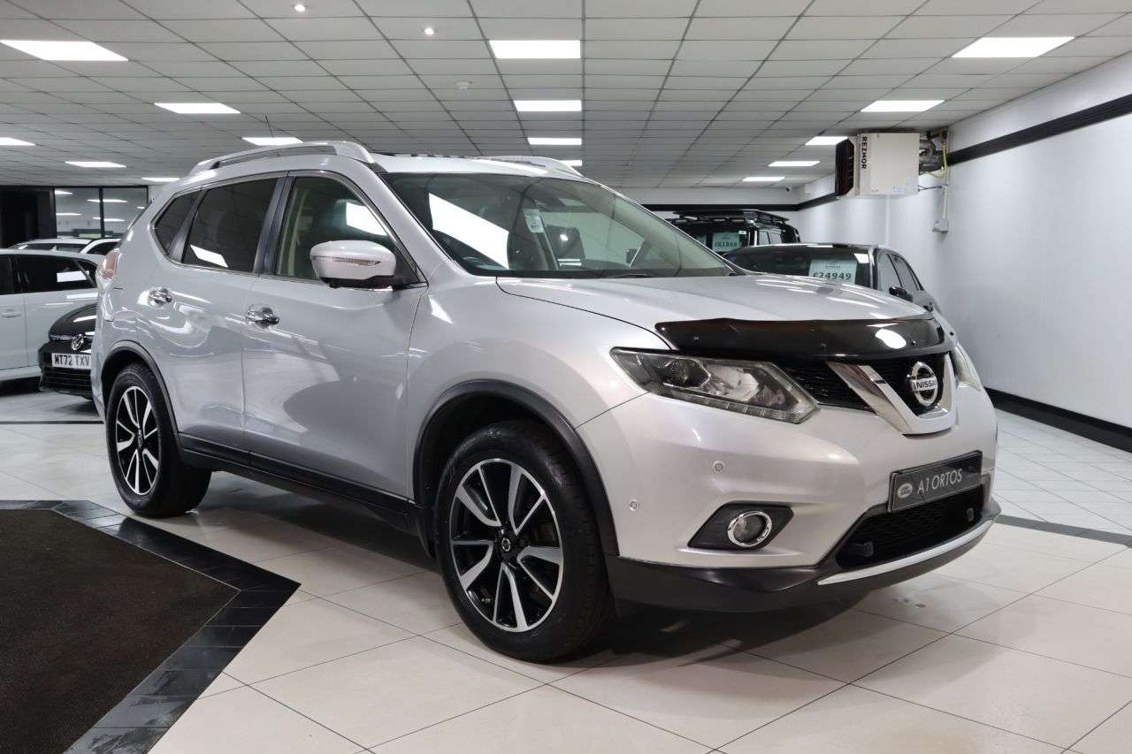 A 2014 NISSAN X-TRAIL 1.6 dCi Tekna SUV 5dr Diesel Manual Euro 5 (s/s) (130 ps) 10 STAMP HISTORY+ A 2014 NISSAN X-TRAIL 1.6 dCi Tekna SUV 5dr Diesel Manual Euro 5 (s/s) (130 ps) 10 STAMP HISTORY+
