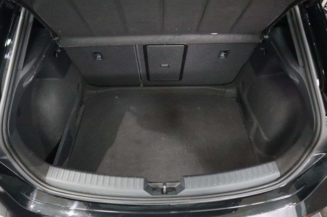 2021 CUPRA LEON 2021 CUPRA LEON