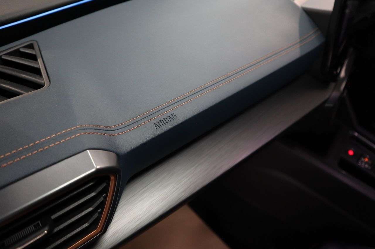 2021 CUPRA LEON 2021 CUPRA LEON