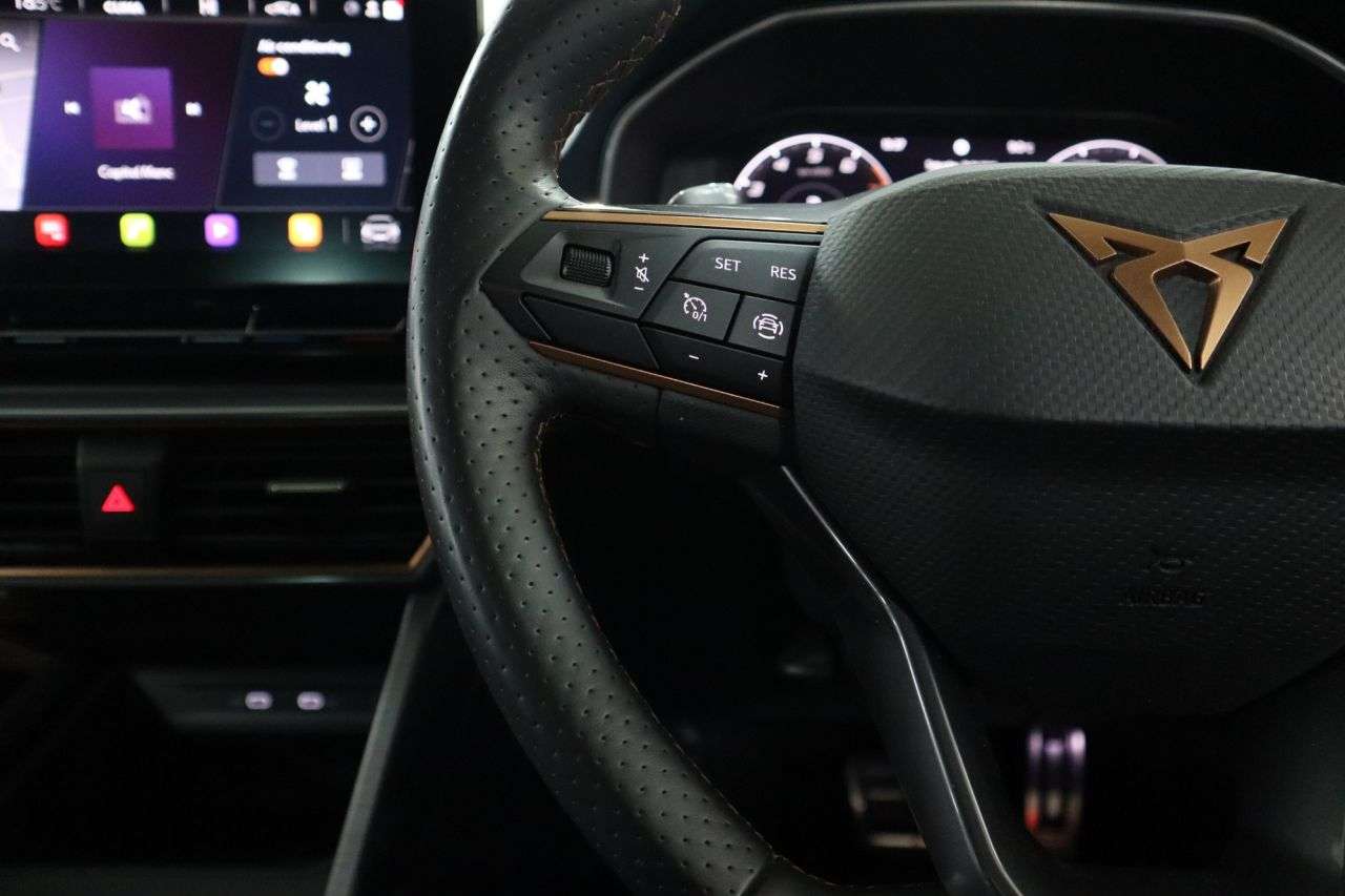 2021 CUPRA LEON 2021 CUPRA LEON