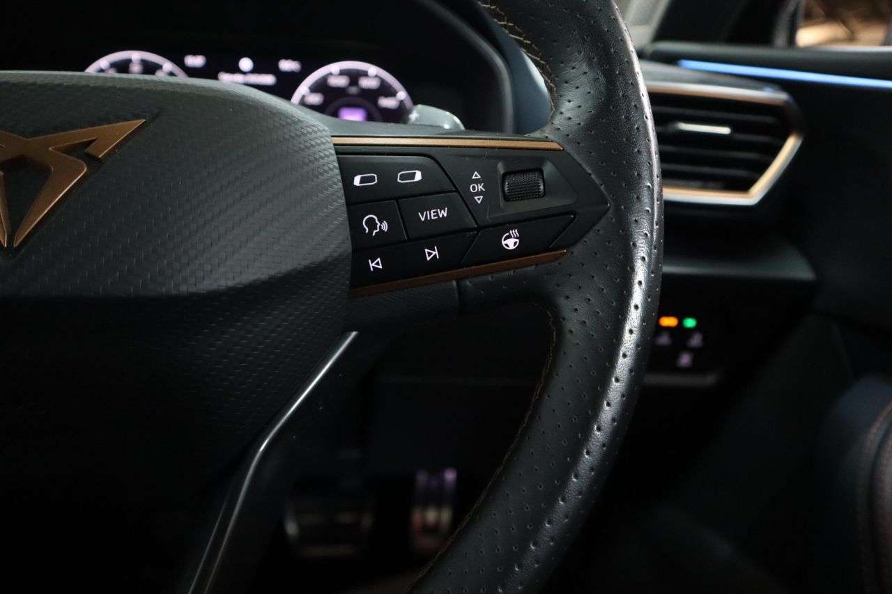 2021 CUPRA LEON 2021 CUPRA LEON