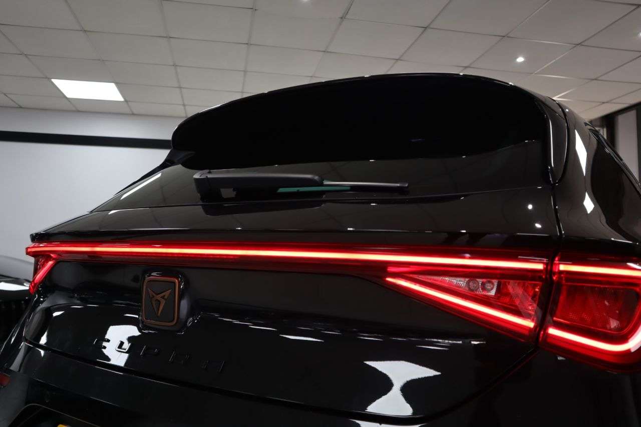 2021 CUPRA LEON 2021 CUPRA LEON