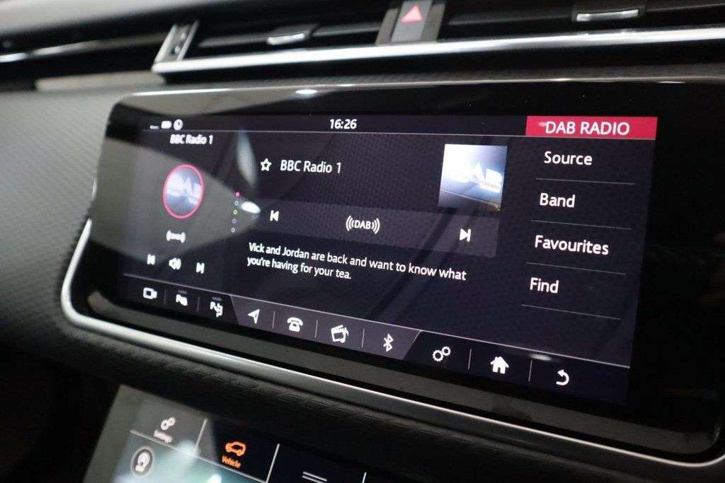 2019 LAND ROVER RANGE ROVER VELAR 2019 LAND ROVER RANGE ROVER VELAR