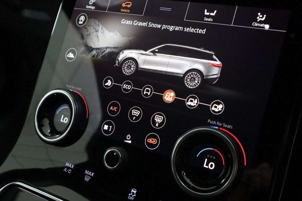 2019 LAND ROVER RANGE ROVER VELAR 2019 LAND ROVER RANGE ROVER VELAR