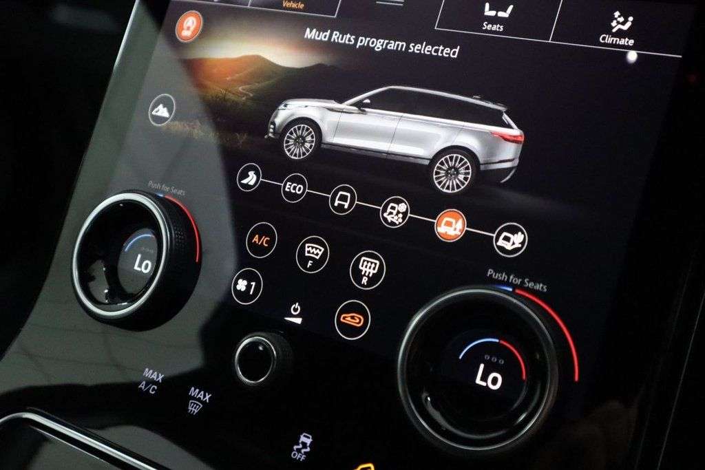 2019 LAND ROVER RANGE ROVER VELAR 2019 LAND ROVER RANGE ROVER VELAR