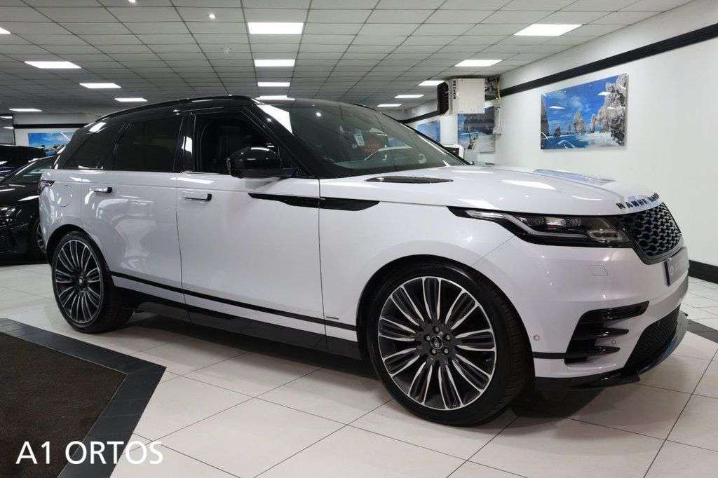 A 2019 LAND ROVER RANGE ROVER VELAR 2.0 D180 R-Dynamic SE SUV 5dr Diesel Auto 4WD Euro 6 (s/s) (180 ps) AMAZING A 2019 LAND ROVER RANGE ROVER VELAR 2.0 D180 R-Dynamic SE SUV 5dr Diesel Auto 4WD Euro 6 (s/s) (180 ps) AMAZING