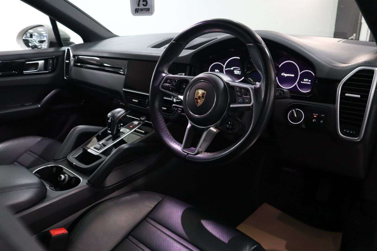 2021 PORSCHE CAYENNE 2021 PORSCHE CAYENNE