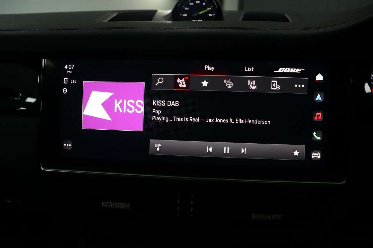 2021 PORSCHE CAYENNE 2021 PORSCHE CAYENNE