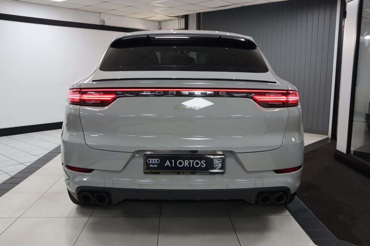 2021 PORSCHE CAYENNE 2021 PORSCHE CAYENNE