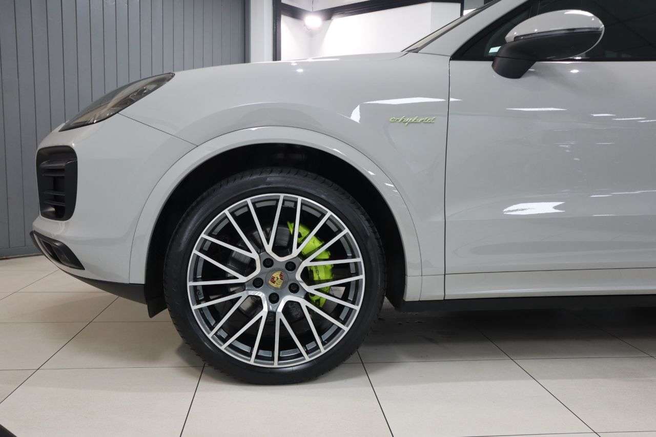 2021 PORSCHE CAYENNE 2021 PORSCHE CAYENNE