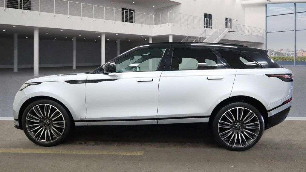 2017 LAND ROVER RANGE ROVER VELAR 2017 LAND ROVER RANGE ROVER VELAR