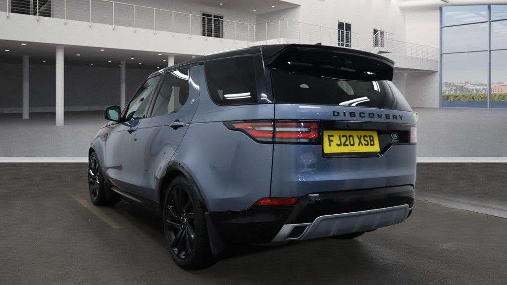 A 2020 LAND ROVER DISCOVERY 3.0 SD V6 HSE SUV 5dr Diesel Auto 4WD Euro 6 (s/s) (306 ps) STUNNING CONDIT A 2020 LAND ROVER DISCOVERY 3.0 SD V6 HSE SUV 5dr Diesel Auto 4WD Euro 6 (s/s) (306 ps) STUNNING CONDIT