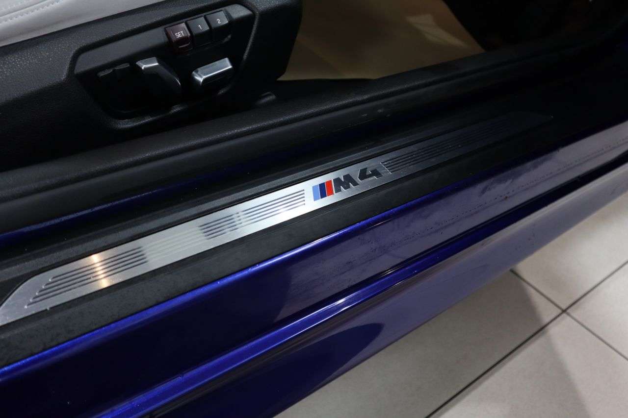 2020 BMW M4 2020 BMW M4