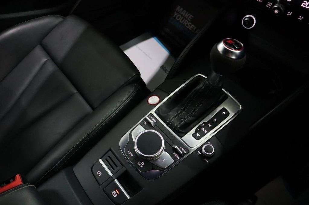 2019 AUDI RS3 2019 AUDI RS3