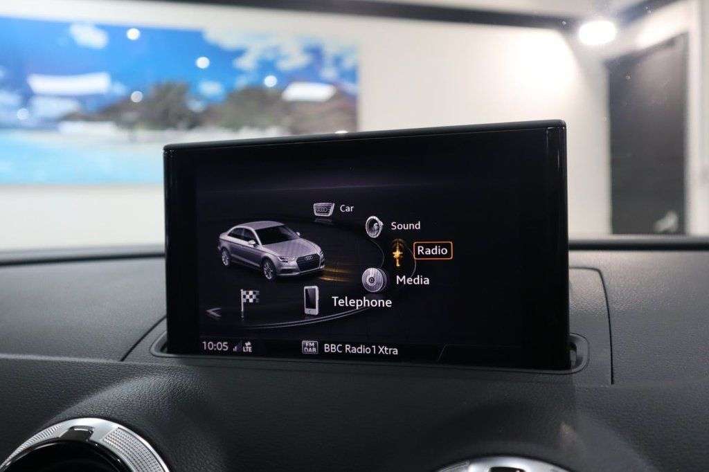 2019 AUDI RS3 2019 AUDI RS3