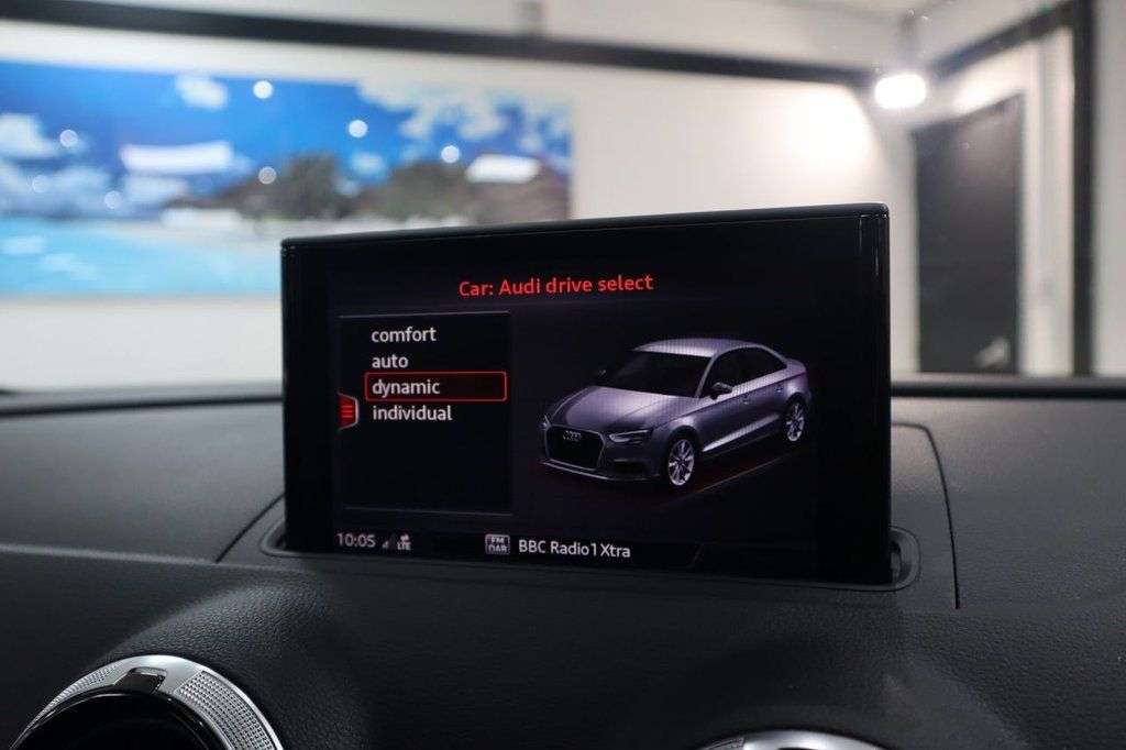 2019 AUDI RS3 2019 AUDI RS3