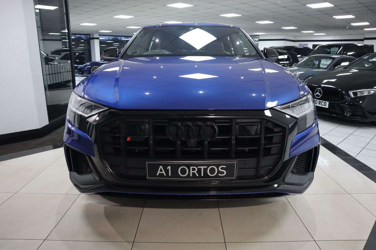 A 2020 AUDI SQ8 4.0 TDI V8 SUV 5dr Diesel Tiptronic quattro Euro 6 (s/s) (435 ps) AMAZING S A 2020 AUDI SQ8 4.0 TDI V8 SUV 5dr Diesel Tiptronic quattro Euro 6 (s/s) (435 ps) AMAZING S