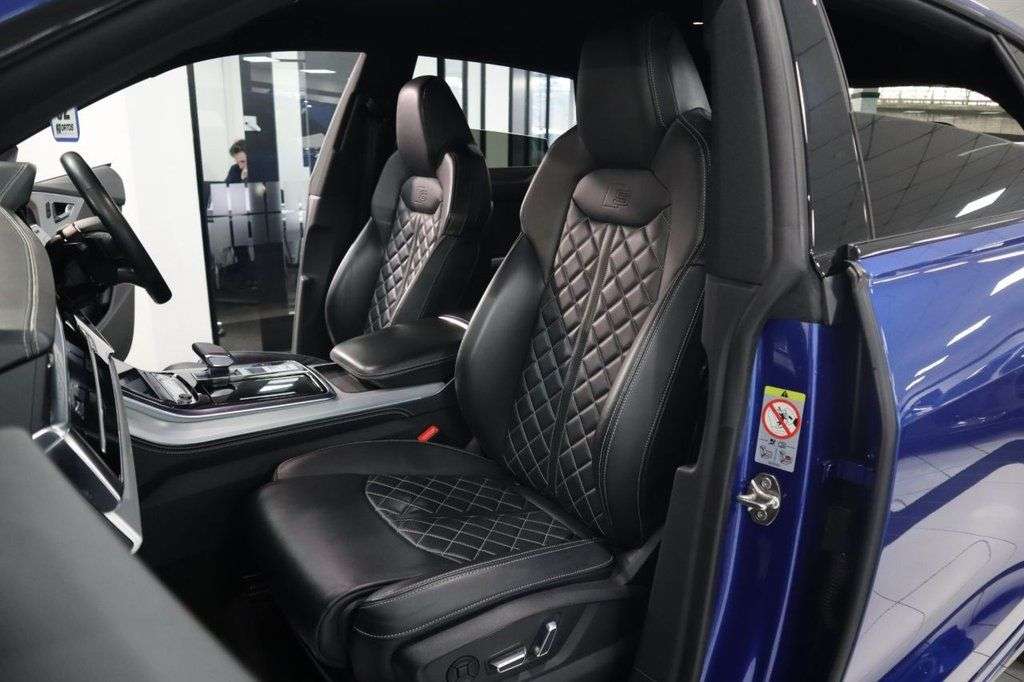 2020 AUDI SQ8 2020 AUDI SQ8