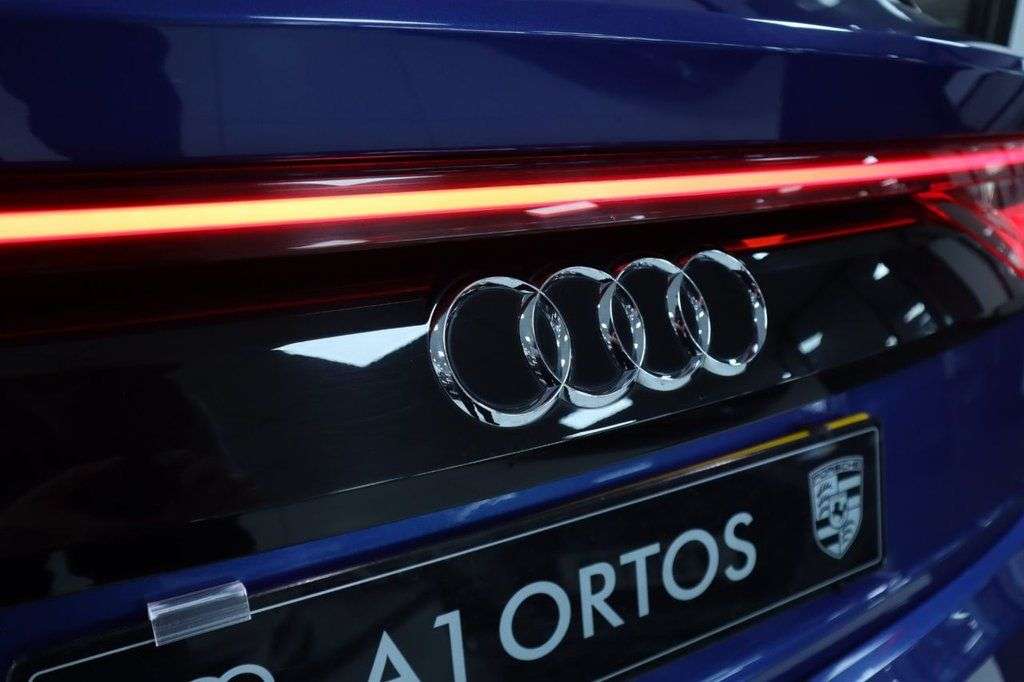 2020 AUDI SQ8 2020 AUDI SQ8