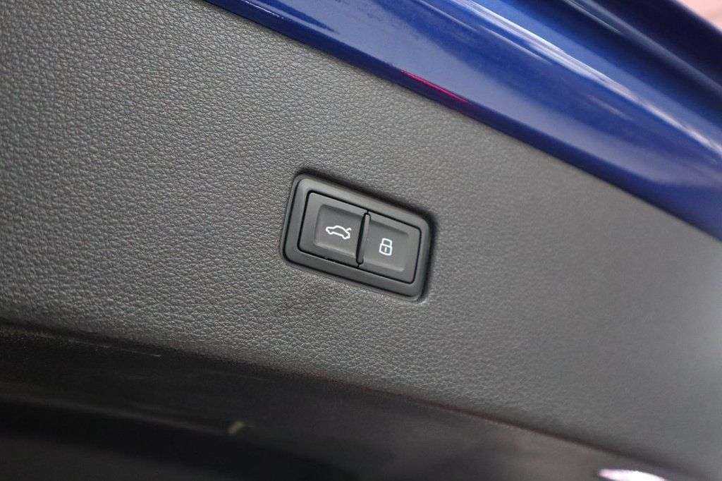 2020 AUDI SQ8 2020 AUDI SQ8