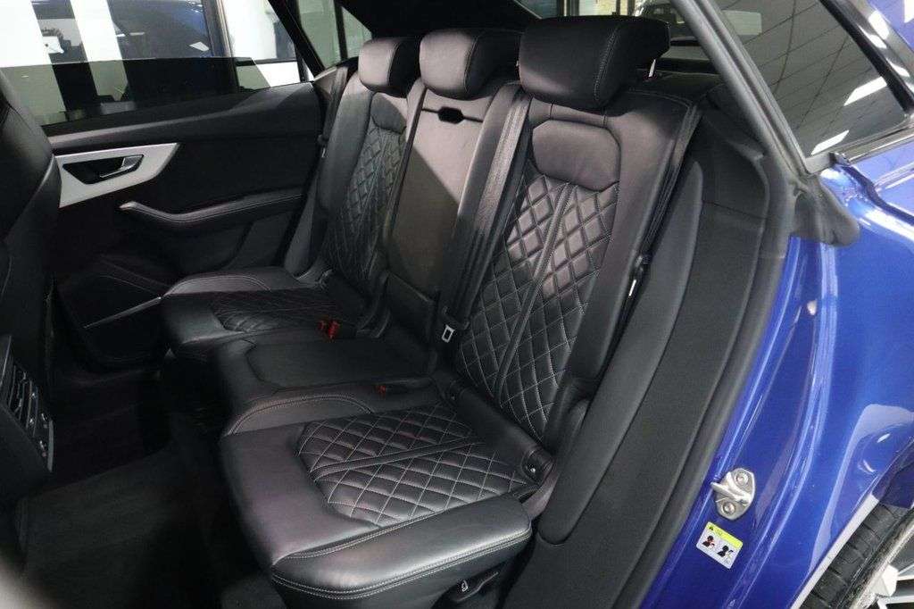 2020 AUDI SQ8 2020 AUDI SQ8