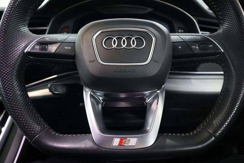 2020 AUDI SQ8 2020 AUDI SQ8