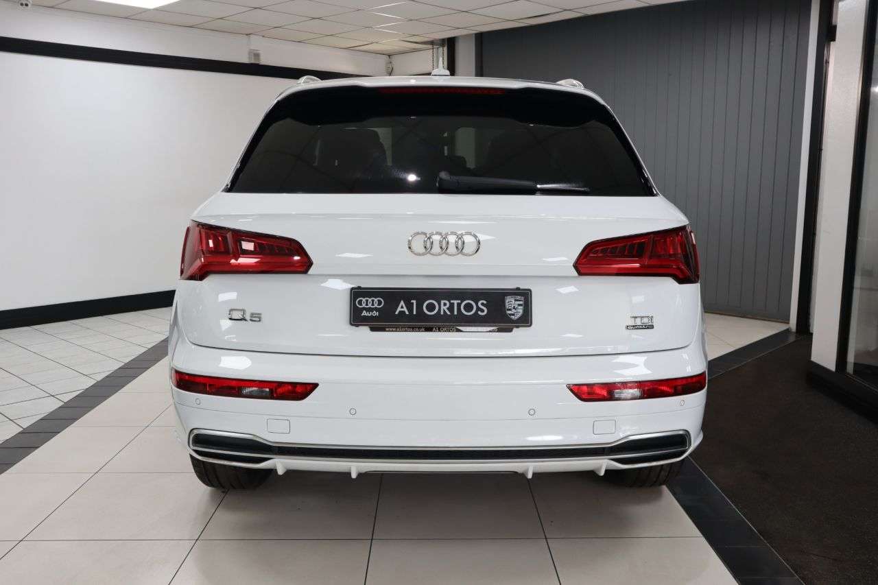 2018 AUDI Q5 2018 AUDI Q5