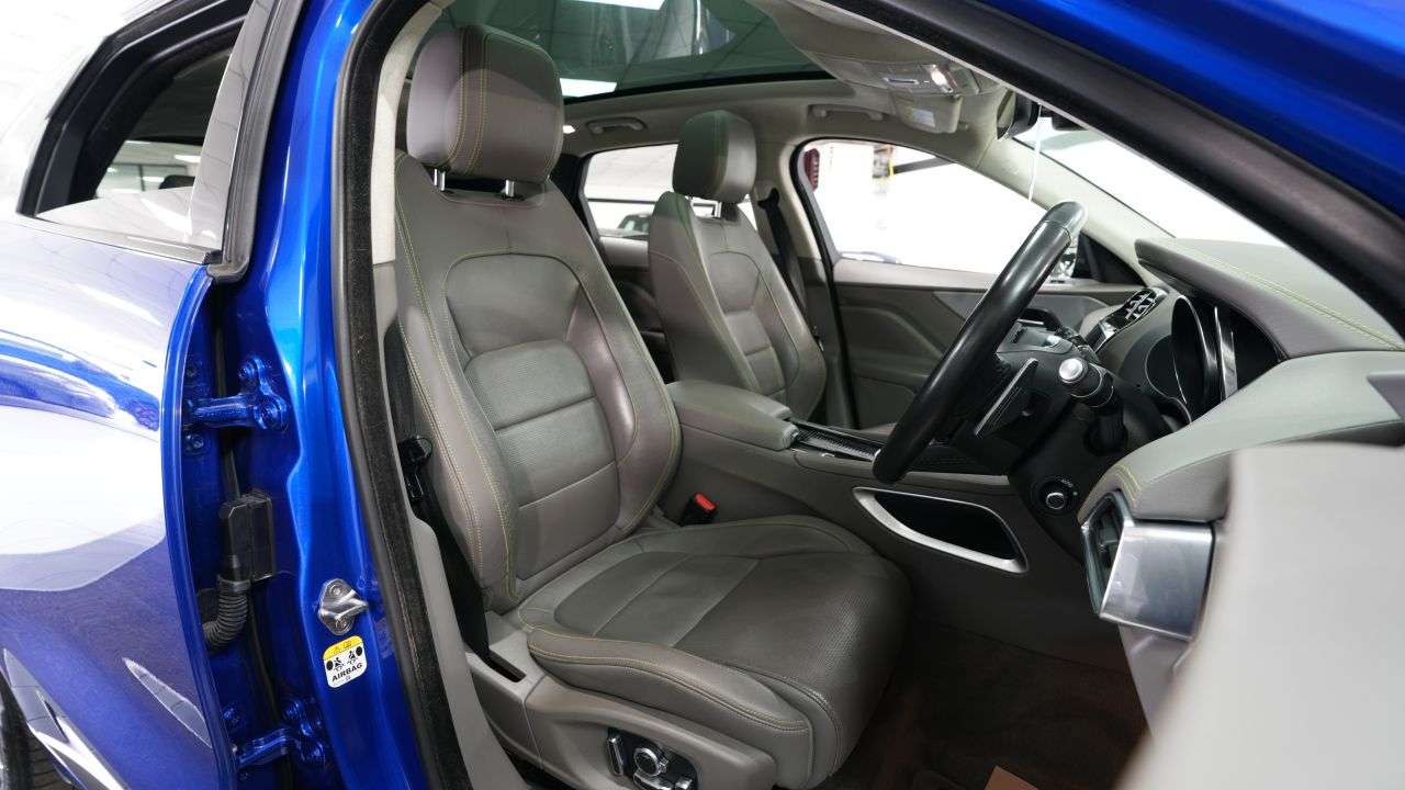 2020 JAGUAR F-PACE 2020 JAGUAR F-PACE