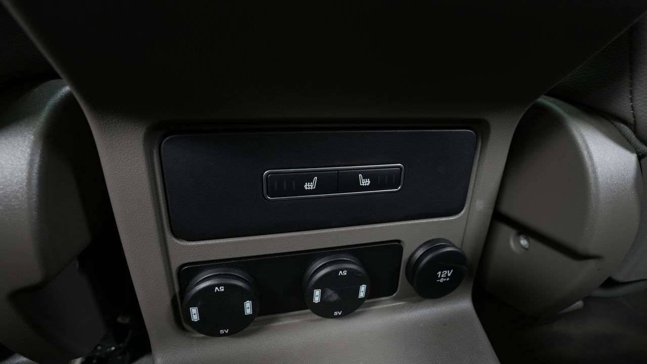 2020 JAGUAR F-PACE 2020 JAGUAR F-PACE