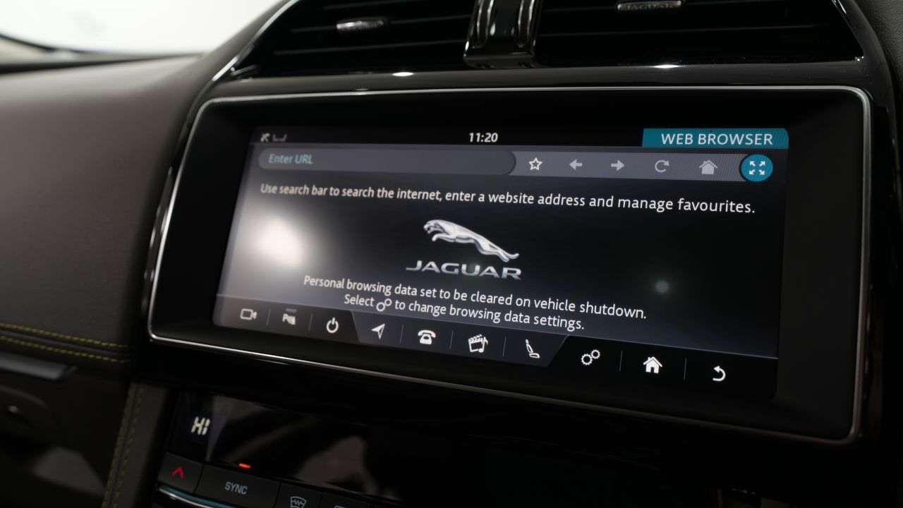 2020 JAGUAR F-PACE 2020 JAGUAR F-PACE