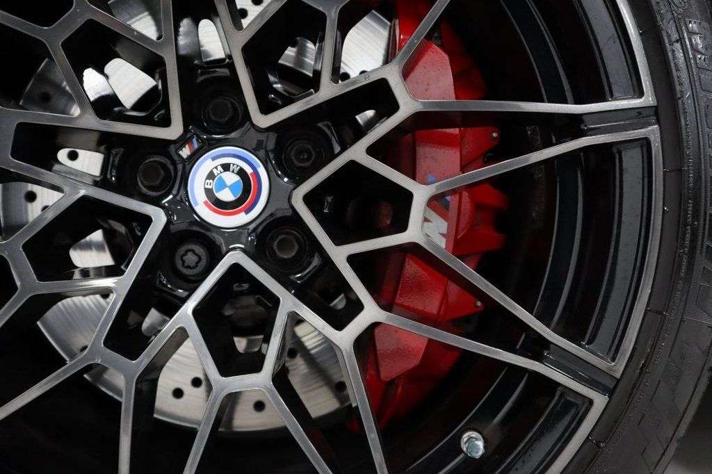2023 BMW M4 2023 BMW M4