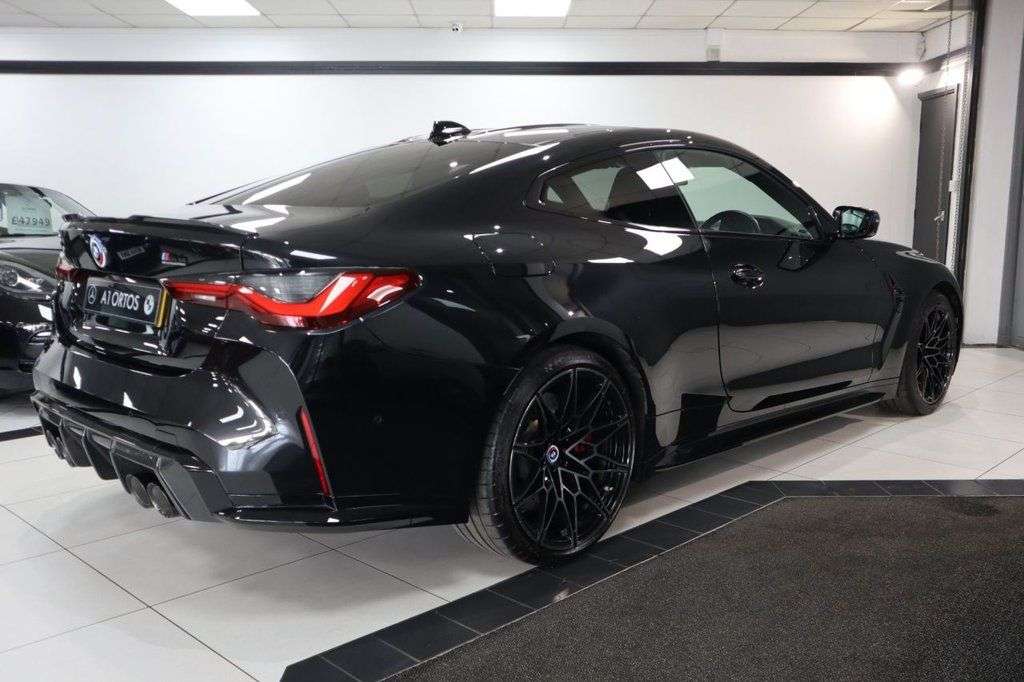 2023 BMW M4 2023 BMW M4