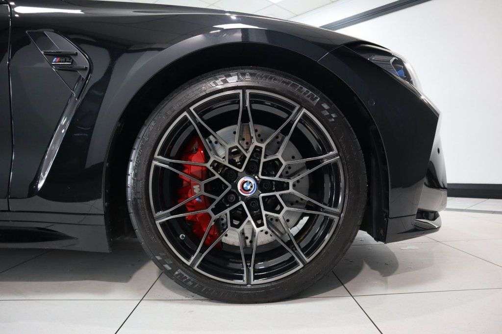 2023 BMW M4 2023 BMW M4