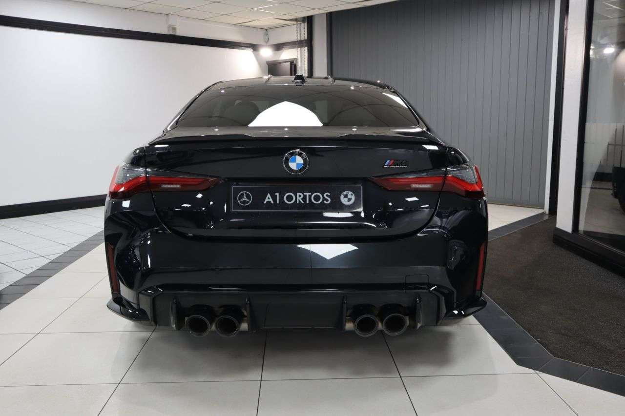 2023 BMW M4 2023 BMW M4