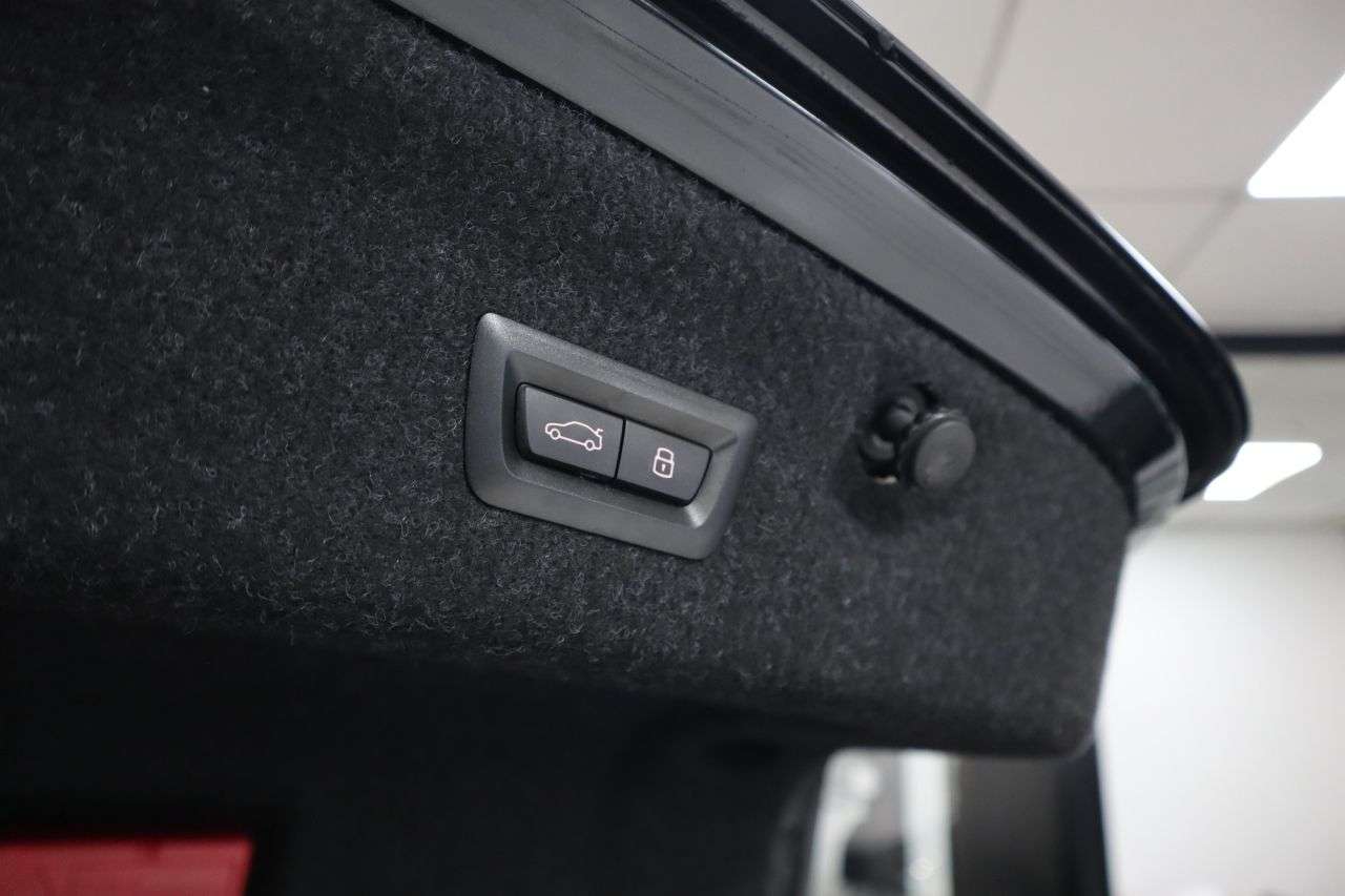 2023 BMW M4 2023 BMW M4