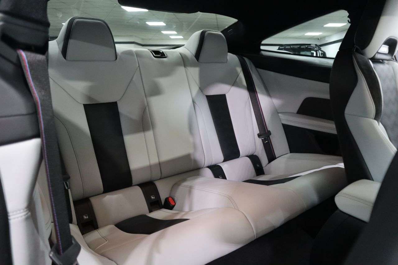 2023 BMW M4 2023 BMW M4