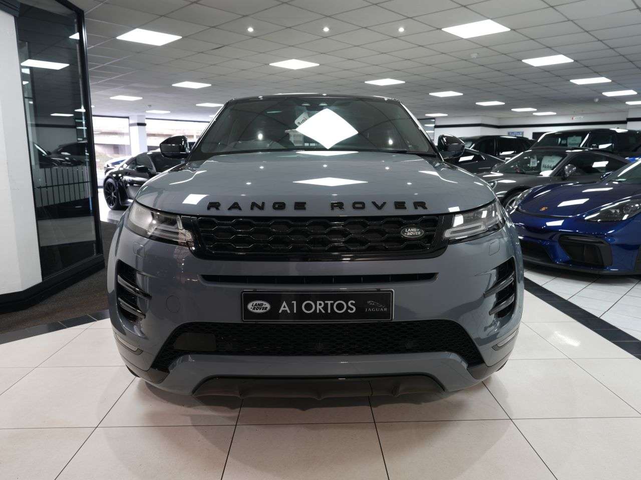 A 2019 LAND ROVER RANGE ROVER EVOQUE 2.0 D180 First Edition SUV 5dr Diesel Auto 4WD Euro 6 (s/s) (180 ps) ONE FO A 2019 LAND ROVER RANGE ROVER EVOQUE 2.0 D180 First Edition SUV 5dr Diesel Auto 4WD Euro 6 (s/s) (180 ps) ONE FO