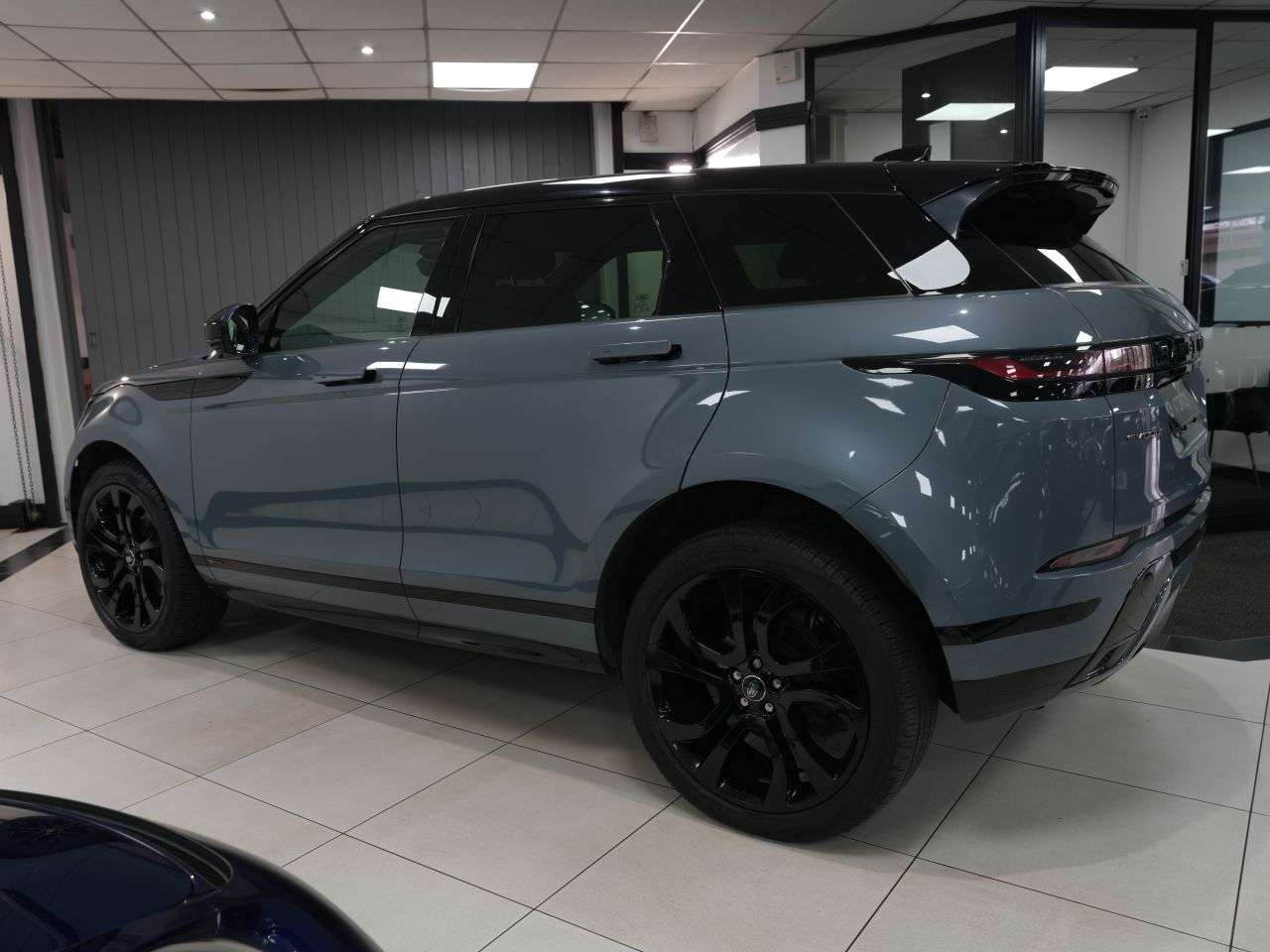 2019 LAND ROVER RANGE ROVER EVOQUE 2019 LAND ROVER RANGE ROVER EVOQUE