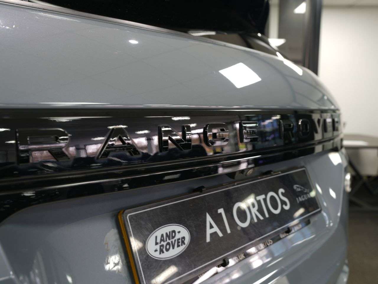 2019 LAND ROVER RANGE ROVER EVOQUE 2019 LAND ROVER RANGE ROVER EVOQUE