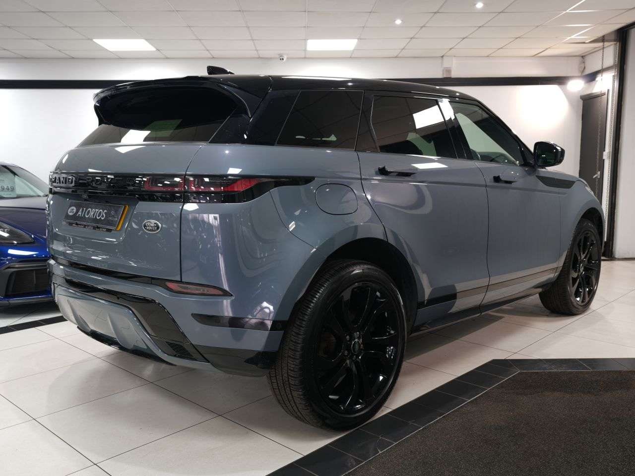 2019 LAND ROVER RANGE ROVER EVOQUE 2019 LAND ROVER RANGE ROVER EVOQUE